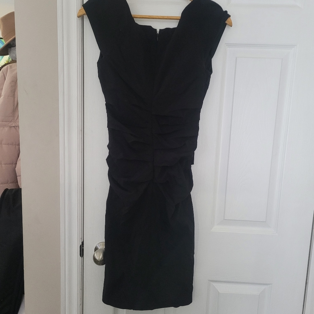 Le Chateau LBD xs midi dress